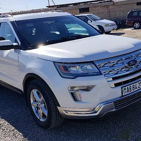 Ford Explorer 2018