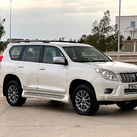 Toyota Land Cruiser Prado 2012