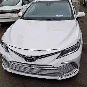 Toyota Camry 2022