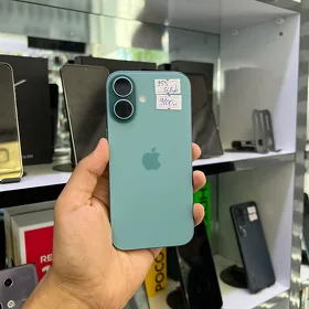 iPhone 16