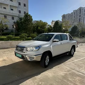 Toyota Hilux 2016