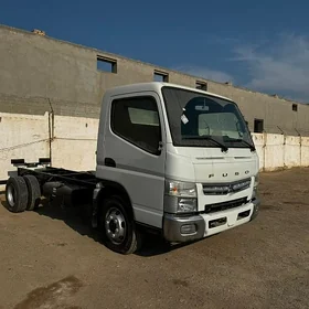 Mitsubishi Canter 2023