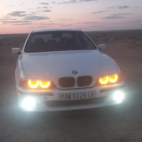 BMW E39 1998