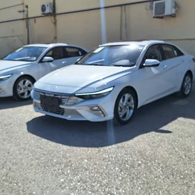 Hyundai Elantra 2026