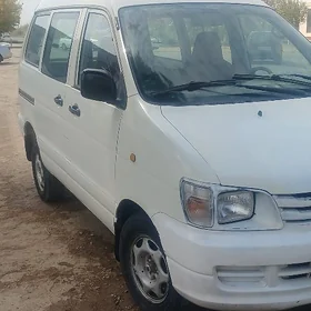 Toyota Hiace 1997