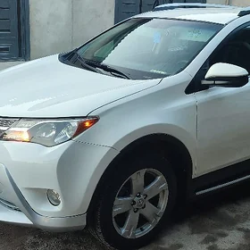 Toyota RAV4 2014