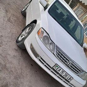 Toyota Avalon 2000