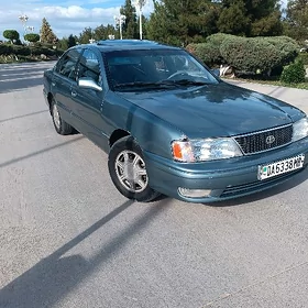 Toyota Avalon 1999
