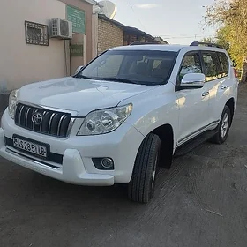 Toyota Land Cruiser Prado 2010