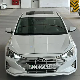 Hyundai Elantra 2020