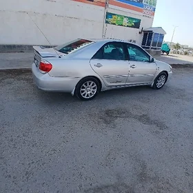 Toyota Camry 2005