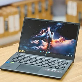 16GB/i7-13H/ACER NITRO V15