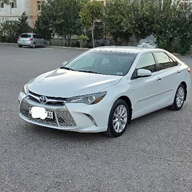 Toyota Camry 2016