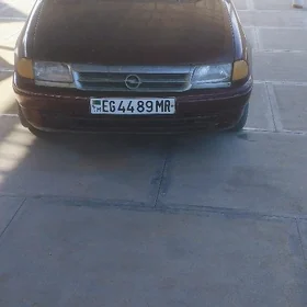 Opel Astra 1992