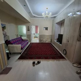 Mir 8 çep tarap. 3 KOMNAT