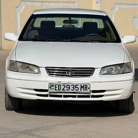 Toyota Camry 1997