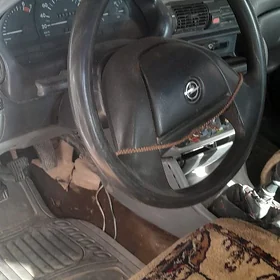 Opel Astra 1992