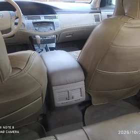 Toyota Avalon 2008