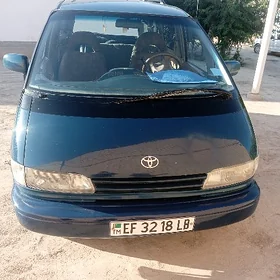 Toyota Previa 1993