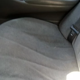 Mitsubishi Diamante 1995