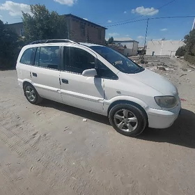 Opel Zafira 1999