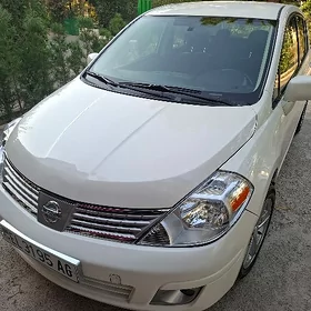 Nissan Versa 2010