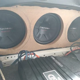 aparatura pioner bass bocka
