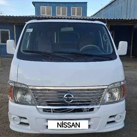 Nissan Urvan 2012