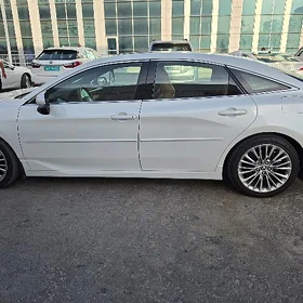 Toyota Avalon 2022