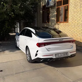 Kia K5 2021