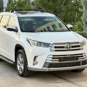 Toyota Highlander 2017
