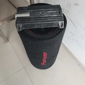 Pioneer bas bocka