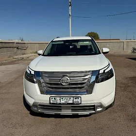 Nissan Pathfinder 2021