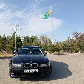BMW E39 2002