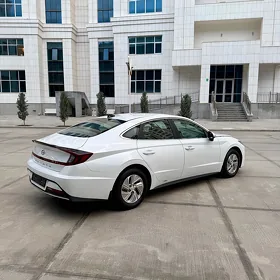 Hyundai Sonata 2020