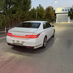 Genesis G90 2021
