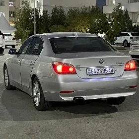 BMW E60 2003