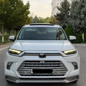 Toyota Grand Highlander 2024