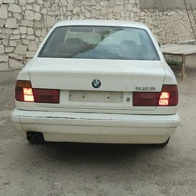 BMW 525 1990