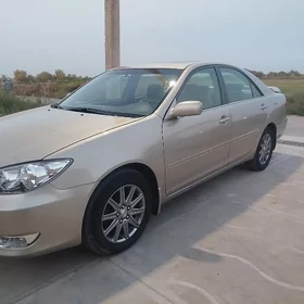 Toyota Camry 2005