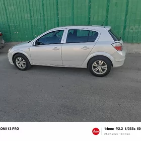 Opel Astra 2008