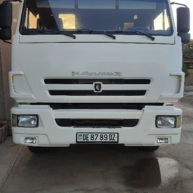 Kamaz 6520 2011