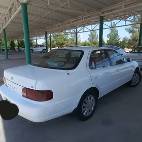 Toyota Camry 1995