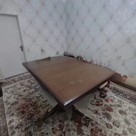 Стол гостевой со стульями