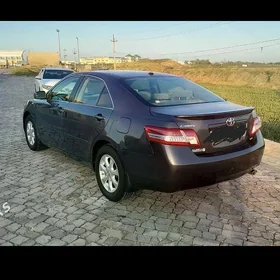 Toyota Camry 2010