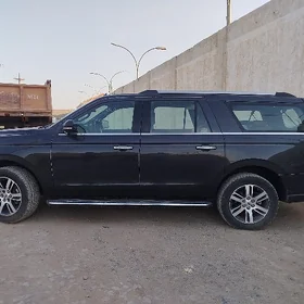 Ford Expedition 2022