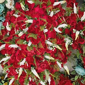 satlyk gul bezegler