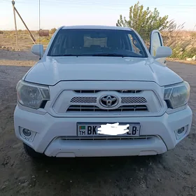 Toyota Tacoma 2014