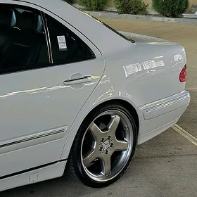 Mercedes-Benz E320 2000