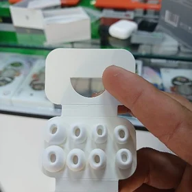 Air pods pr0 3